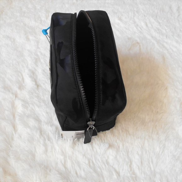 Michael Kors Kent Camo Jacquard Toiletry Kit Black - Picture 11 of 13